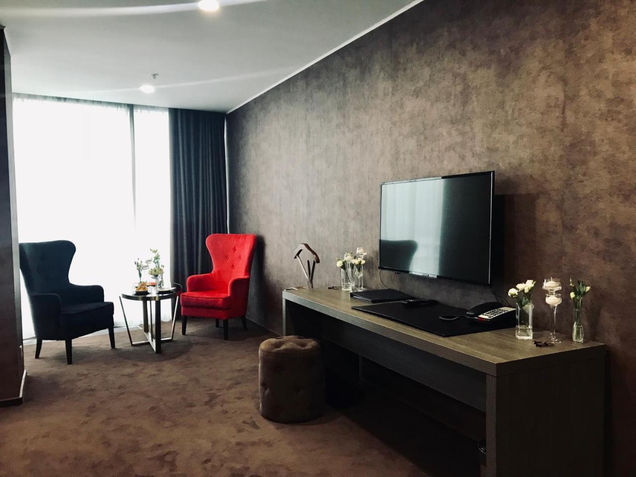 Maqan Hotel Αλμάτι Εξωτερικό φωτογραφία